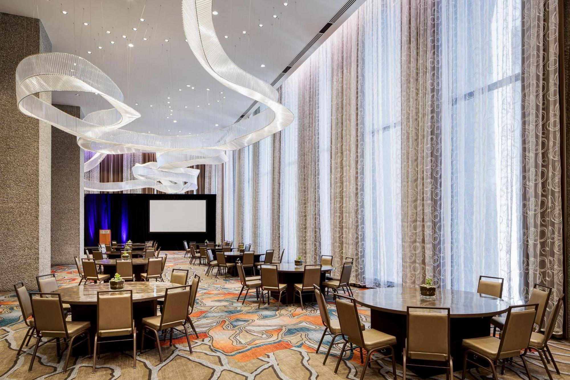 The Westin Dallas Downtown Exterior foto